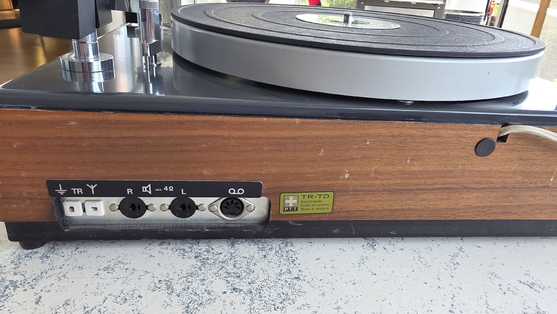 Lenco Tourne-disques: Lenco Plattenspieler – D'occasion à Wetzikon ZH par Leon_2010 2