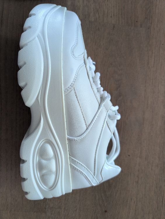 Chaussures femmes: NEU VENICE Plateau Sneaker Gr. 37 Weiss – Neuf avec emballage d'origine à Uster par Mooreas 4