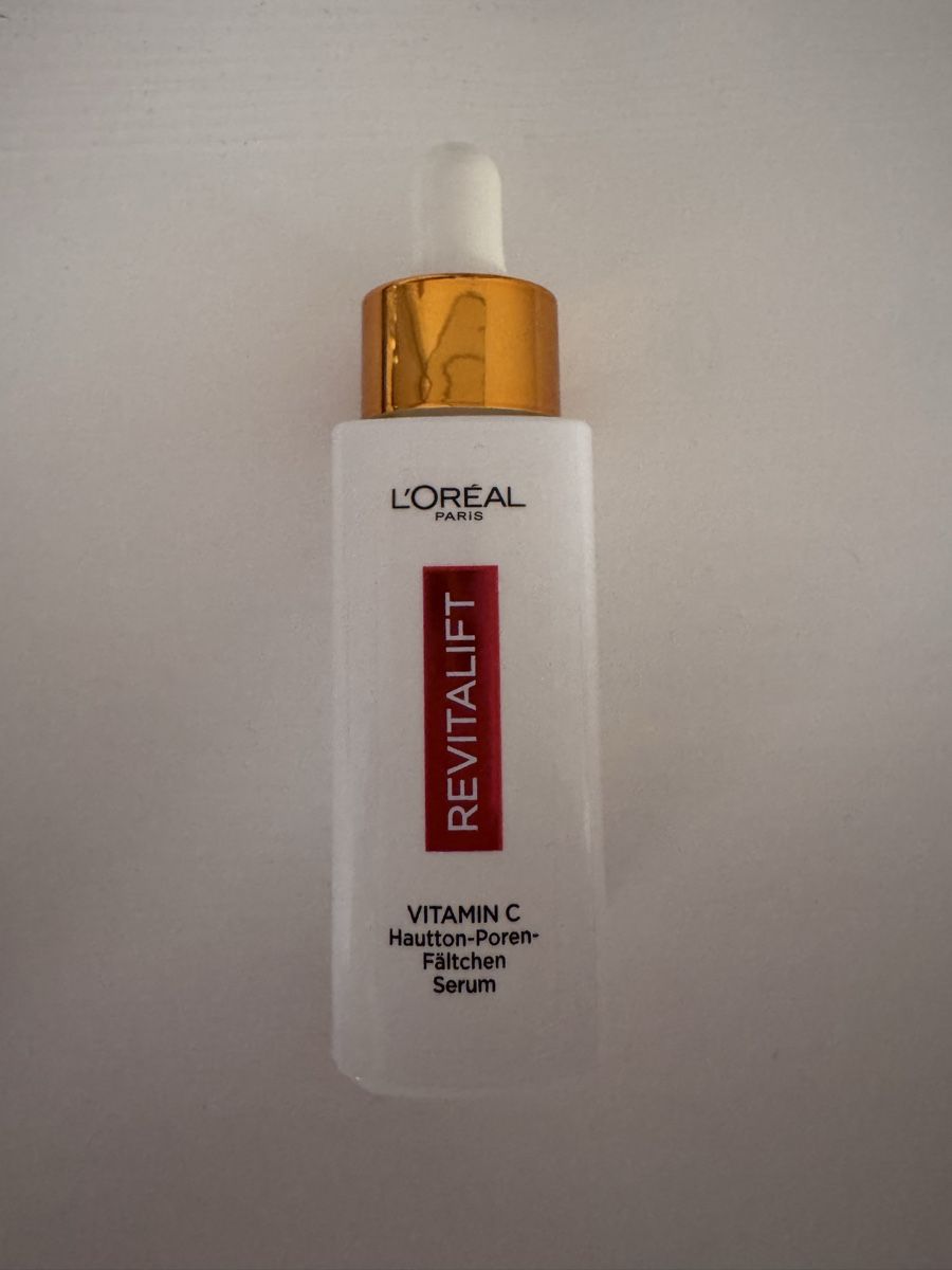 L'Oréal Cura del viso: L'Oréal Revitalift Vitamin C Serum 30ml – Usato da St. Gallen venduto da kara_24