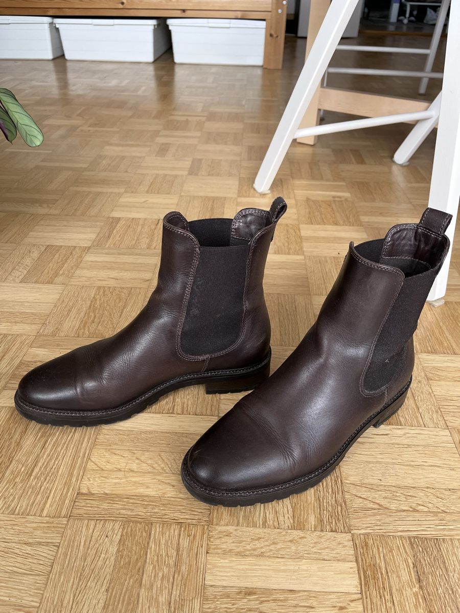 Scarpe da donna: Bottes en cuir Ralph Harrison T39 – Usato da Lausanne venduto da jen_jeon 1