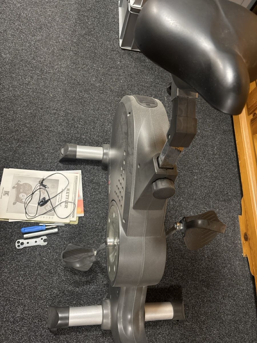 Kettler Vélos d'appartement: Hometrainer KETTLER – D'occasion à Wigoltingen par TBA63 3
