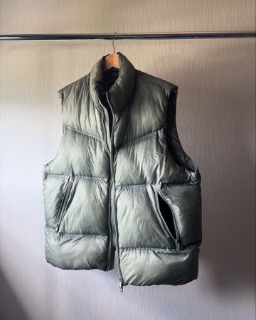 Daunenweste Olivgrün, Top Zustand - Grösse L- Winter 52