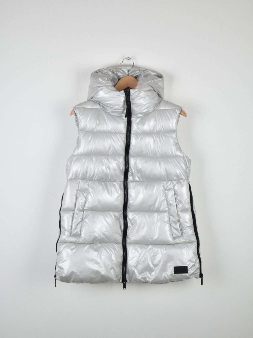 CMP Gilets & Westen: CMP Puffergilet Gr.36, grau Lackoptik – Neu (gemäss Beschreibung) aus Nürensdorf von 2ND_STORY