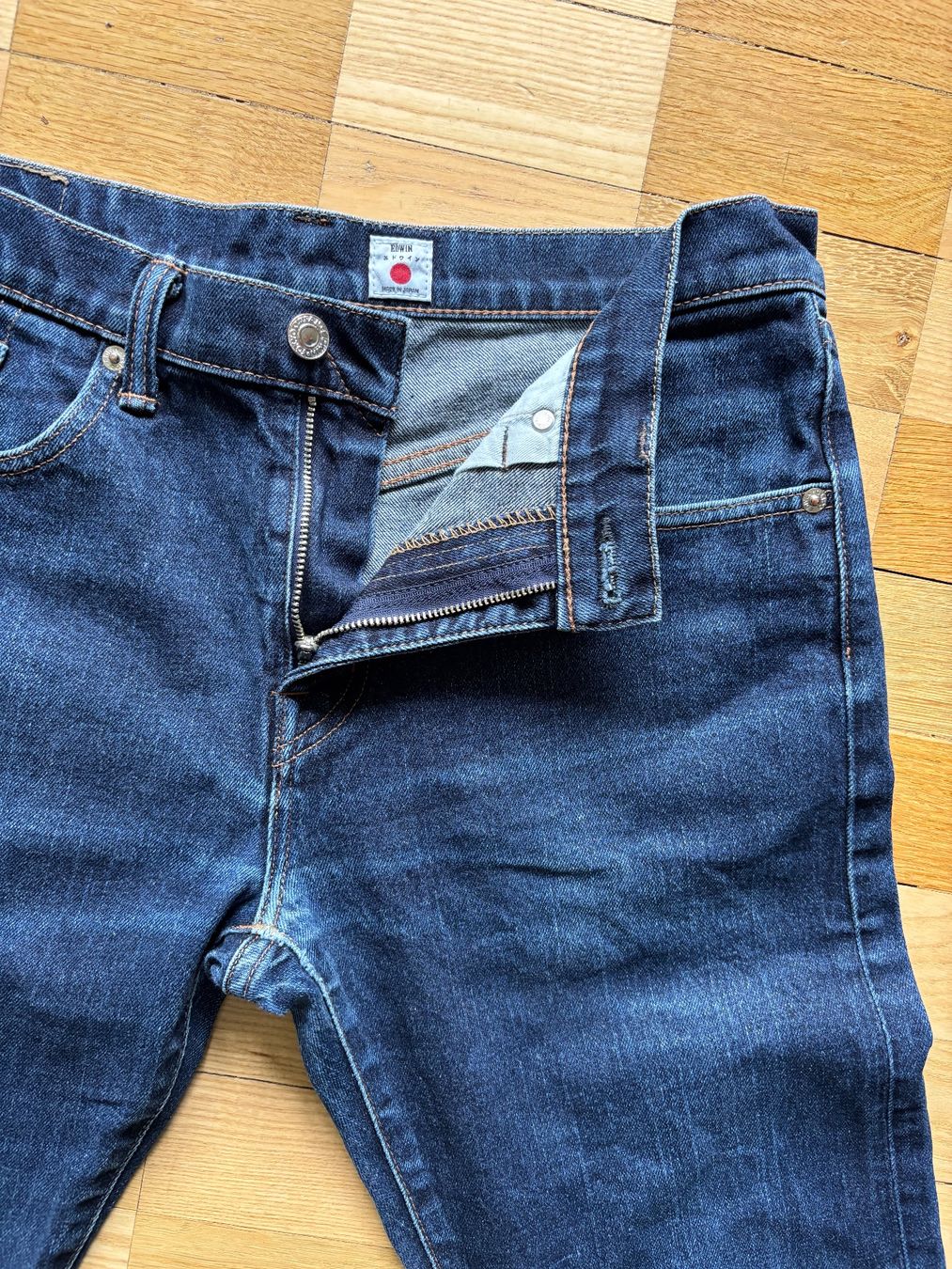 Edwin Jeans: Edwin Jeans slim tapered 30 x 32 – Usato da Bern venduto da Tourbillon72 1
