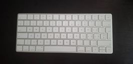 Apple Magic Keyboard – Schweizer Layout (CH)
