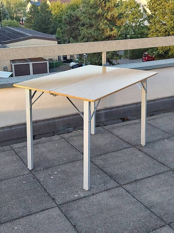 Outwell Tavoli: Campingtisch Outwell Kamloops M – Usato da Frauenfeld venduto da DuDaDo 3