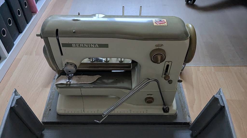 Bernina Macchine da cucire: Bernina Record - Klasse 530-1 – Usato da Winterthur venduto da cesteffani 2