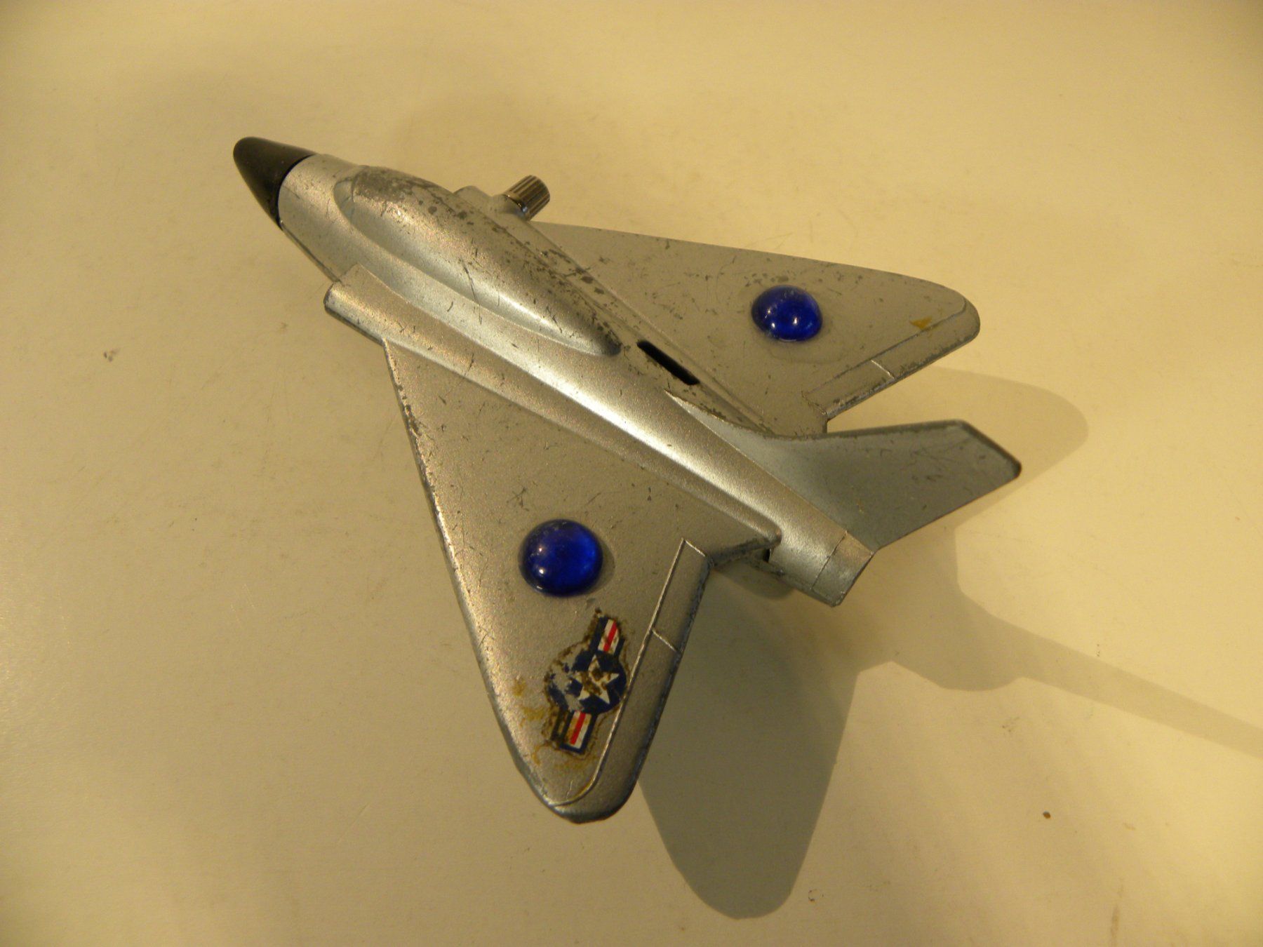 Schuco Kit di modellismo & Modellini statici: Modell Schuco Micro Jet 1033 Douglas Sky Ray – Usato da Reinach venduto da Taysalmon 1