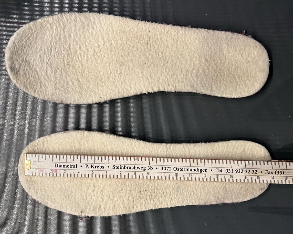 Chaussures filles: Mädchen Winterstiefel/-schuhe Gr. 28 – D'occasion à Kirchberg BE par qualle01 6