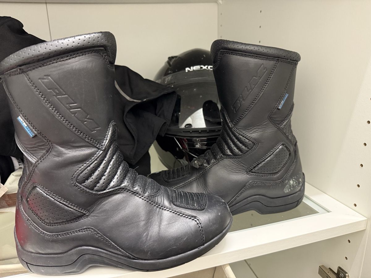 Scarpe da uomo: Motorradstiefel Grösse 36, Schwarz – Usato da Reichenburg venduto da Benutzer123_ 1