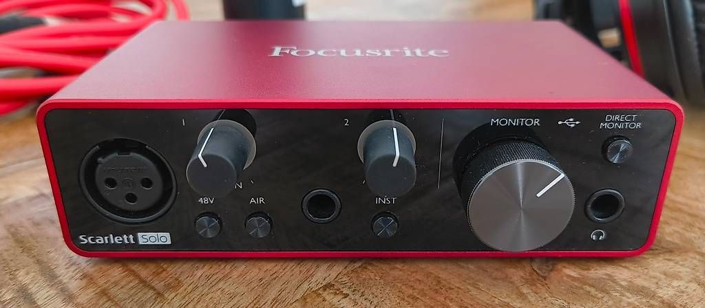 Registratori: Focusrite Scarlett Solo Studio 3rd Gen pack complet son – Usato da Le Locle venduto da SwissT0y 1