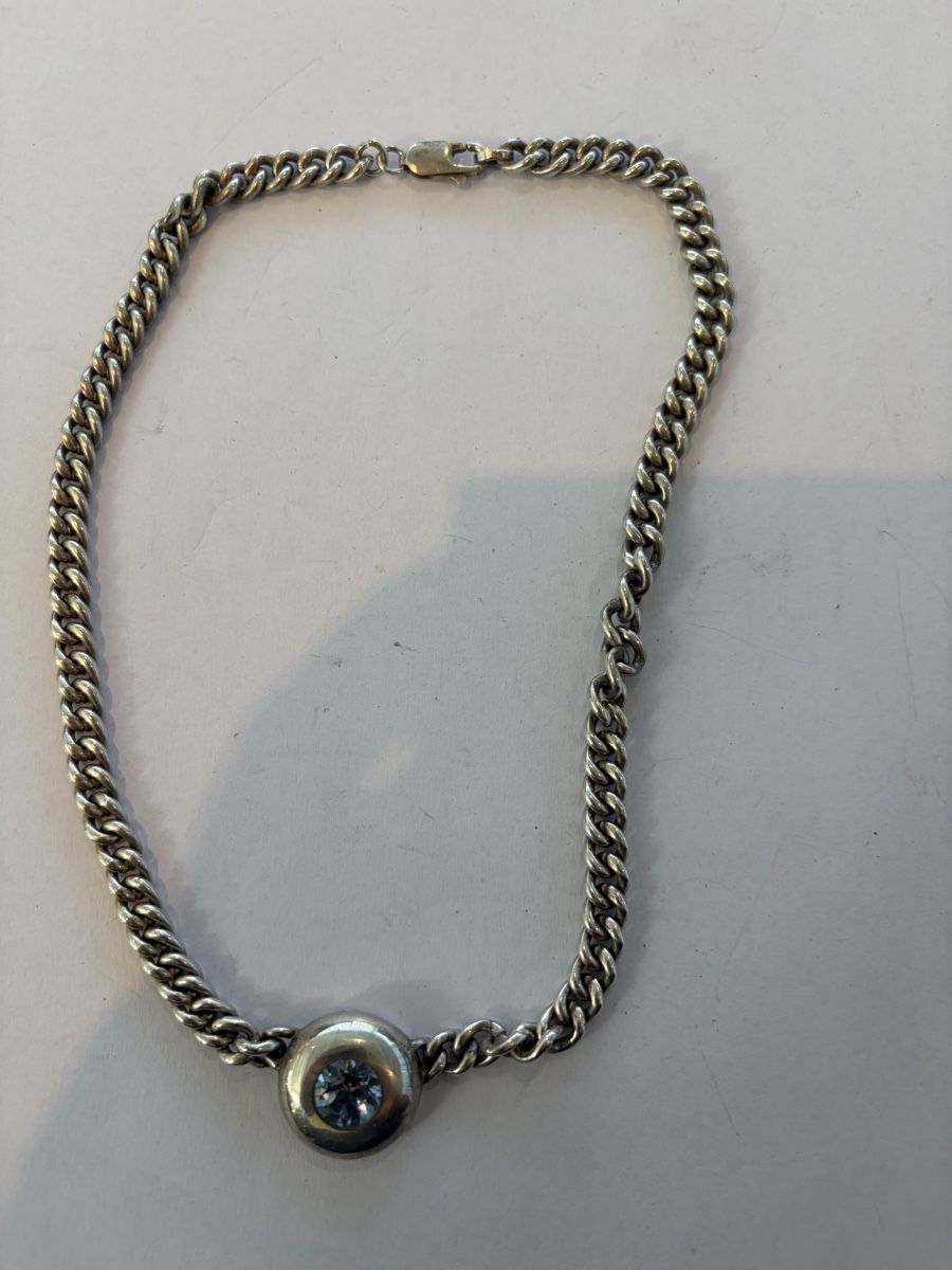Colliers: Collier avec poinçon 925 – D'occasion à Echallens par JAR69