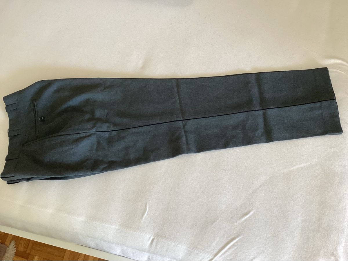 Schweizer Armee Uniformi: Original Schweizer Armee Hose Grösse 76/38 – Usato da Minusio venduto da scotch111