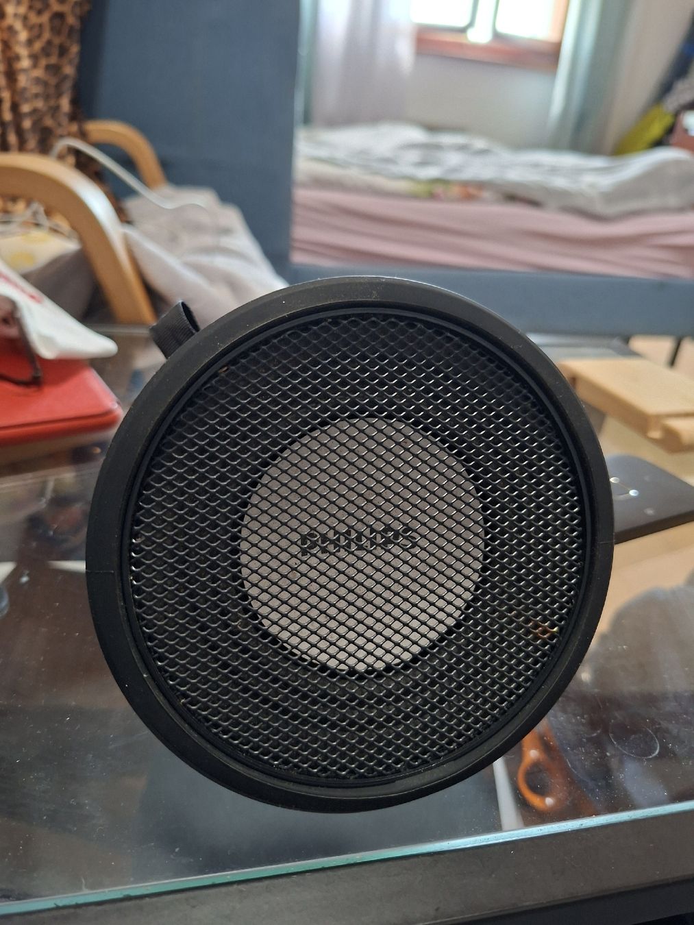 Philips Casse acustiche: Enceinte portable Philips SB2000B Bluetooth noir usagé – Usato da Tannay venduto da v1n1p00h