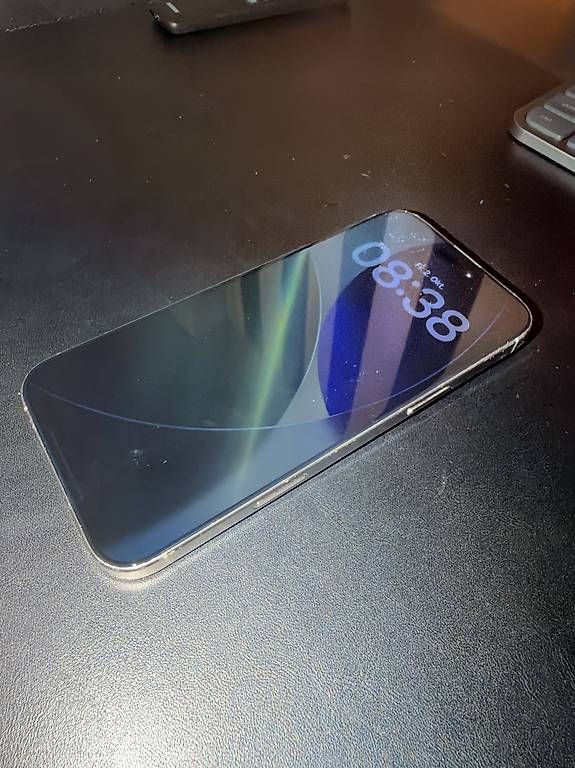 Telefoni cellulari / Smartphones: iPhone 16 Pro Max 256GB Titanium – Usato da Oberbuchsiten venduto da DoppioEspresso