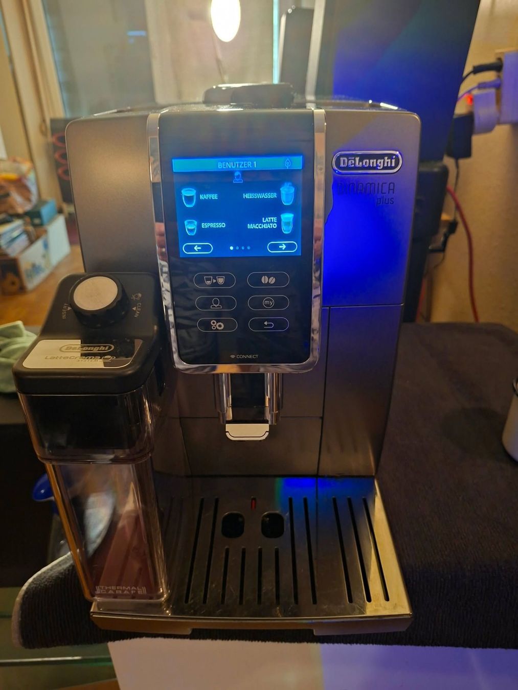 De'Longhi Macchine per caffè & Macchine per espresso: De'Longhi Dinamica Plus Defekt – Difettoso da Wittenbach venduto da Nostalgie1965 1