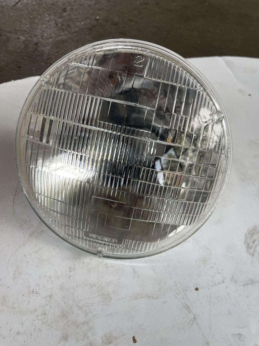 Bosch Alle Autoersatzteile: Oldtimer Lampe Bosch – Gebraucht aus Altbüron von Garage-Bulak