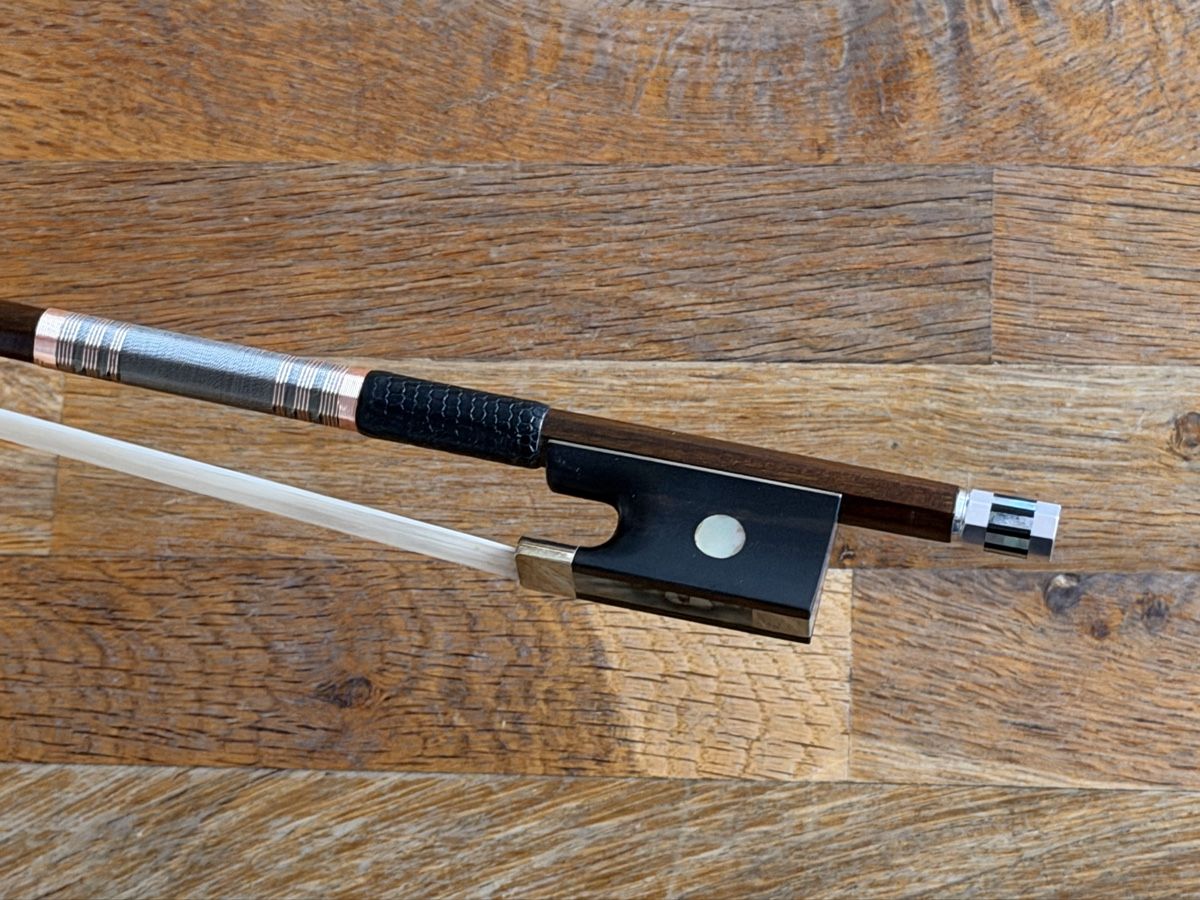 Strumenti musicali: Archets pour Violon 4/4  – Usato da Bassecourt venduto da 59.00chf