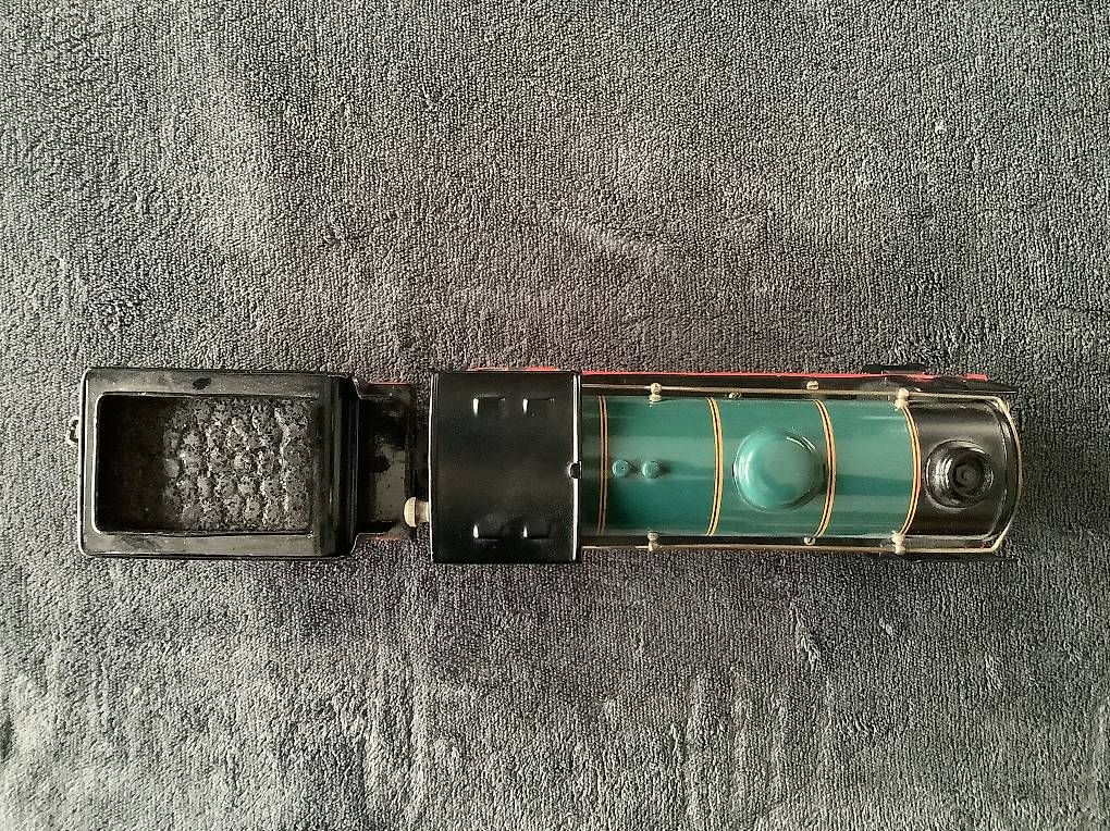 Märklin Modellini di ferrovie: Märklin Spur 0 - Dampflok mit Tender R 910 – Usato da Glis venduto da nice68 1