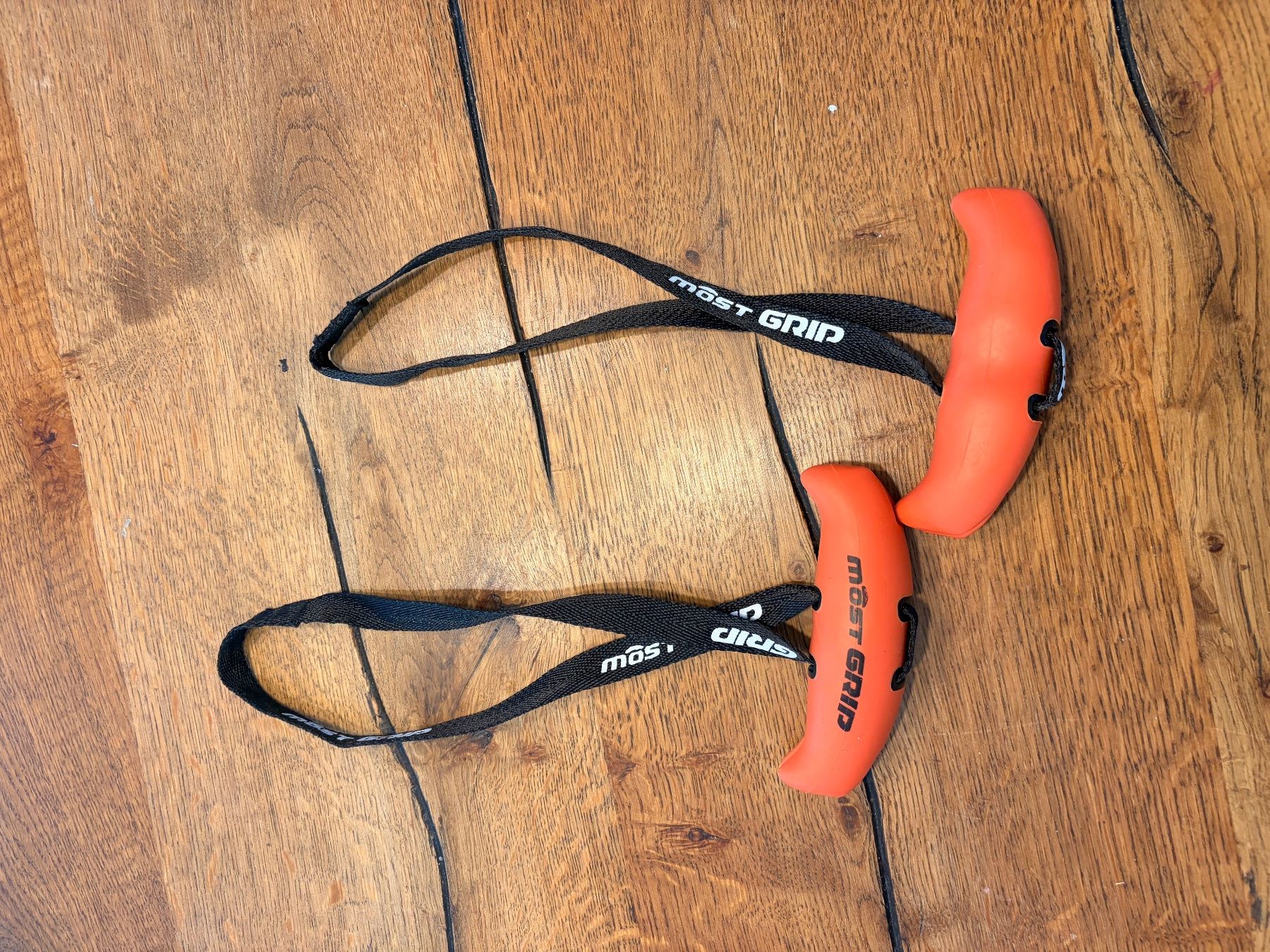 Kletterwände & Klettergriffe: Most Grip Trainingsgriffe, orange, 1 Paar – Gebraucht aus Igis von Rexxo