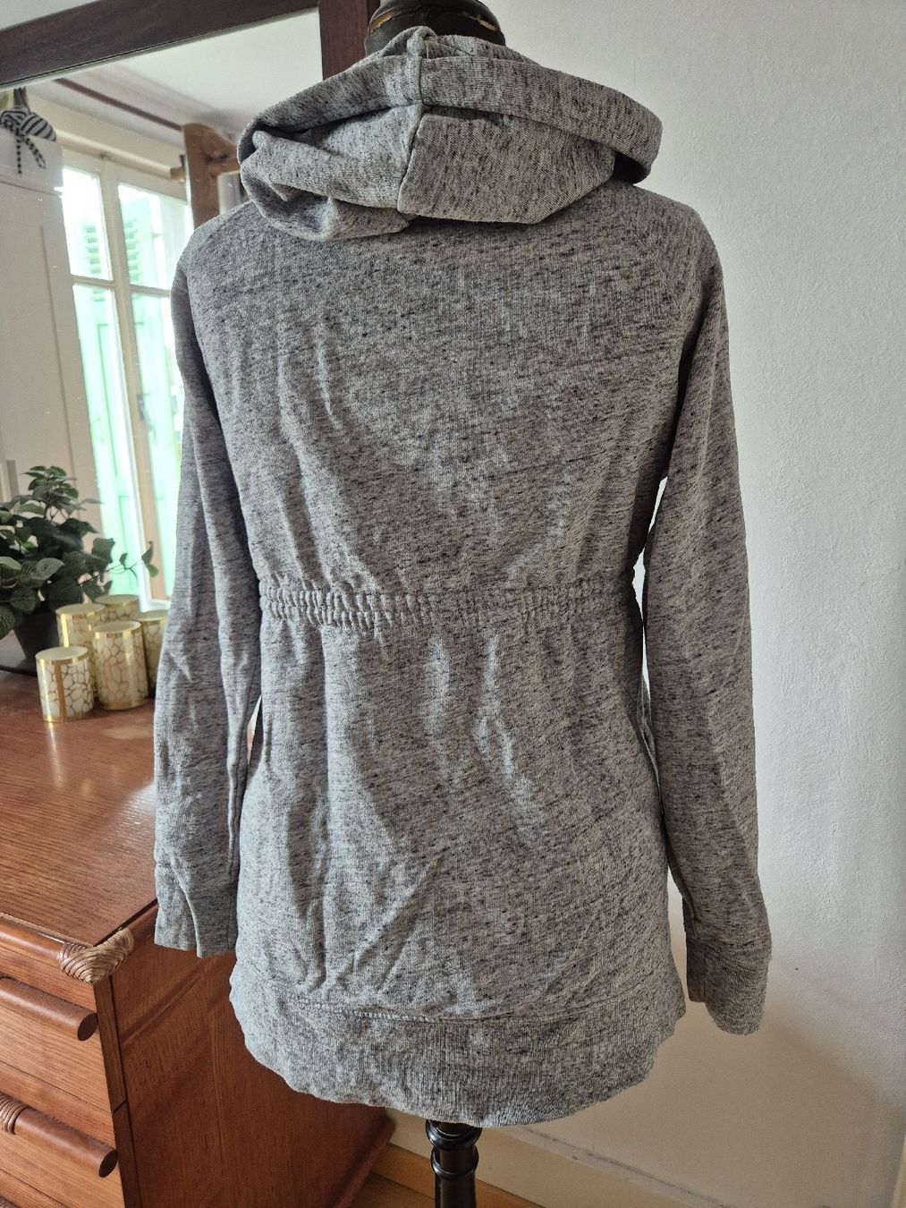Gap Maglioni & Felpe: Pull à capuche maternité GAP gris chiné taille S – Usato da Yverdon-les-Bains venduto da somiou 2