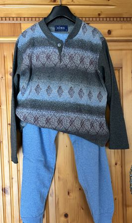 WARMER HERREN PYJAMA - GRÖSSE M - AL