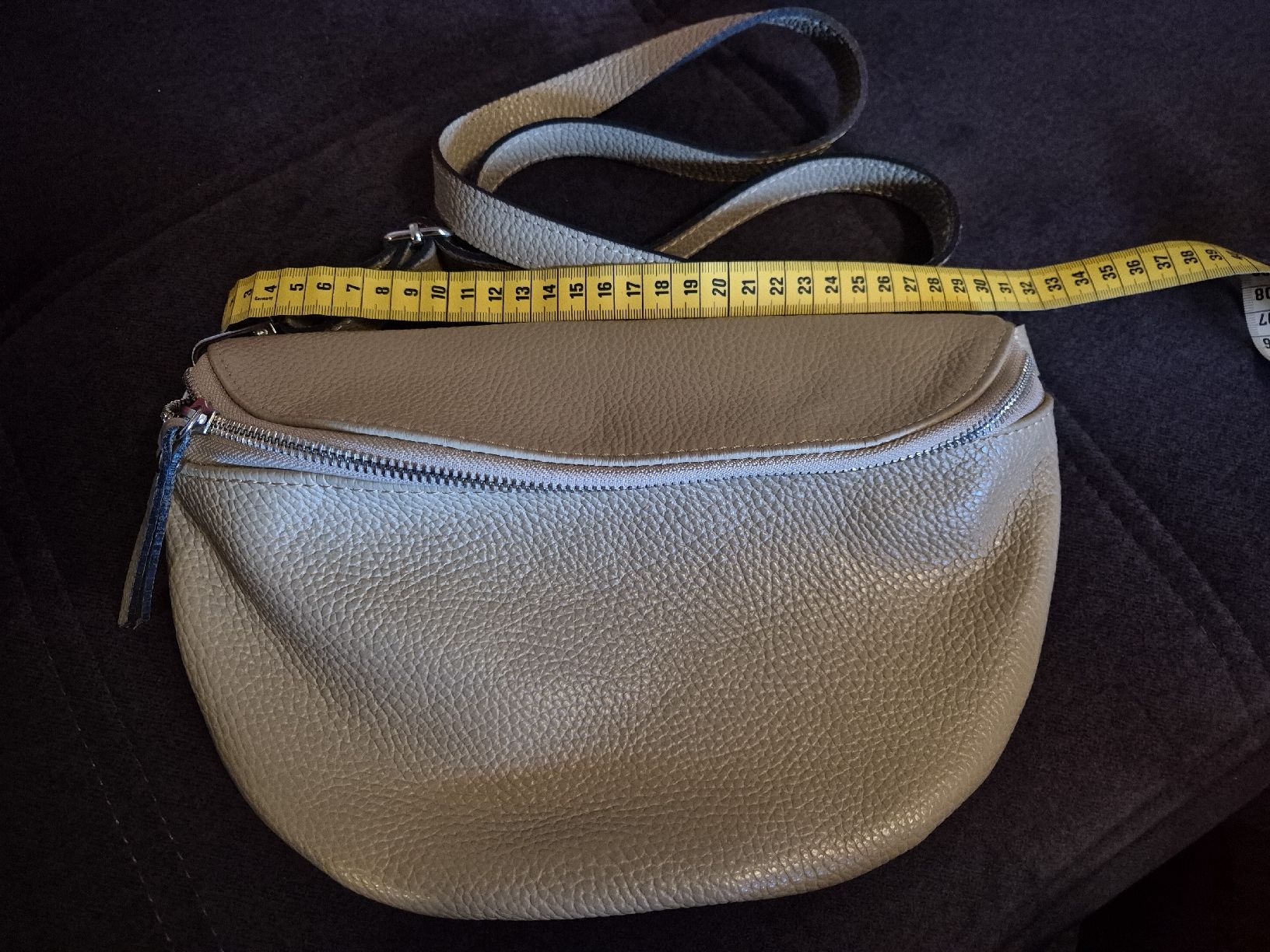 Borse da donna: Bauchtasche Leder Beige – Nuovo e nell'imballaggio originale da Dörflingen venduto da S.Huber02 1