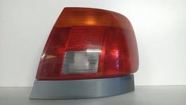 Audi A4  Rückleuchte > rechts.