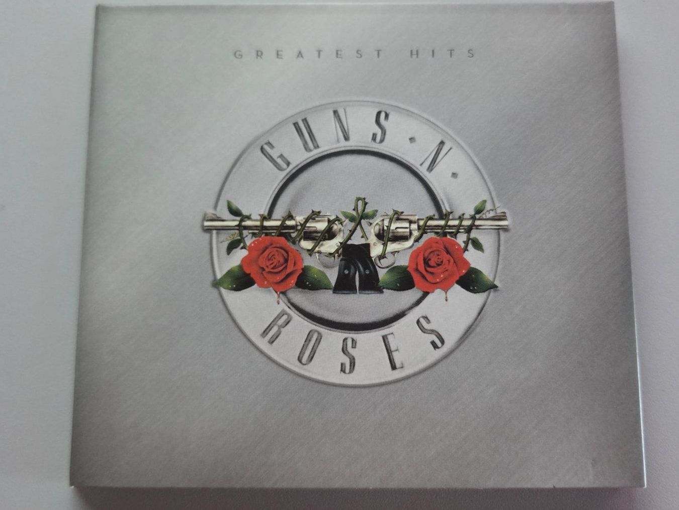 CD: CD Guns N' Roses  -Greatest Hits – Usato da Schaffhausen venduto da Kellerrassel