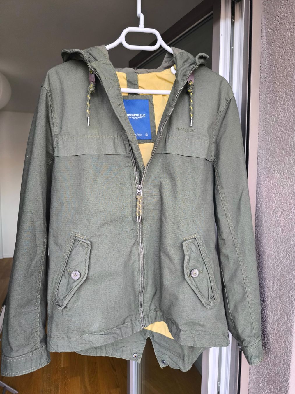 Giacche: Veste Mi-saison Springfield – Usato da La Chaux-de-Fonds venduto da DMCJN