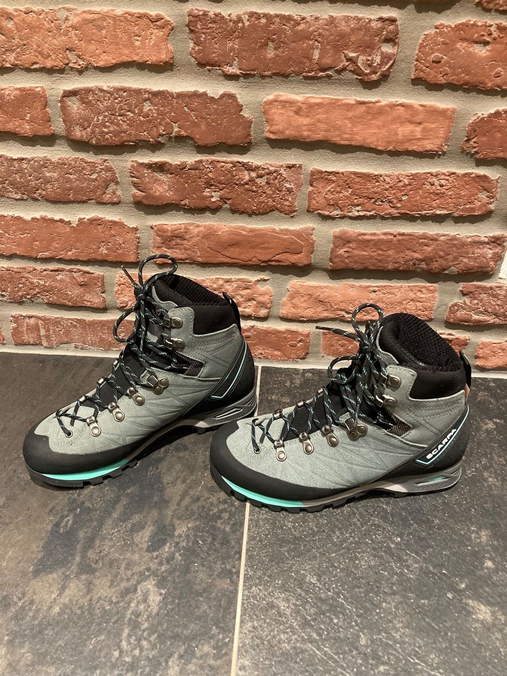 Scarpa Scarpe da donna: Bergschuhe – Usato da Rorschach venduto da Loonimuh 5