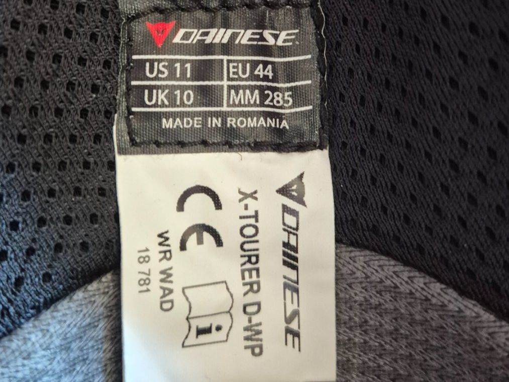 Dainese Scarpe da uomo: Motorradstiefel Grösse EU 44 – Usato da Zürich venduto da LarsKl 1