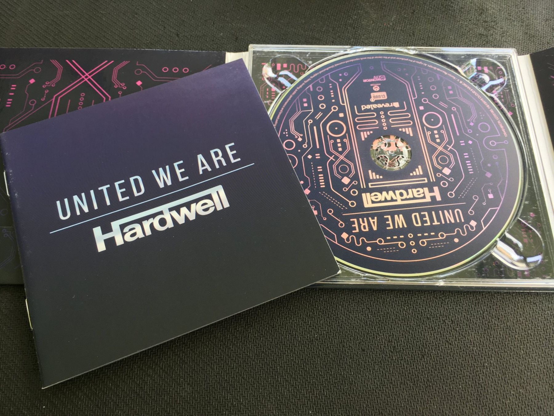 CD: Hardwell - United we are -CD- – Usato da St.Gallen venduto da MedienJoe 1