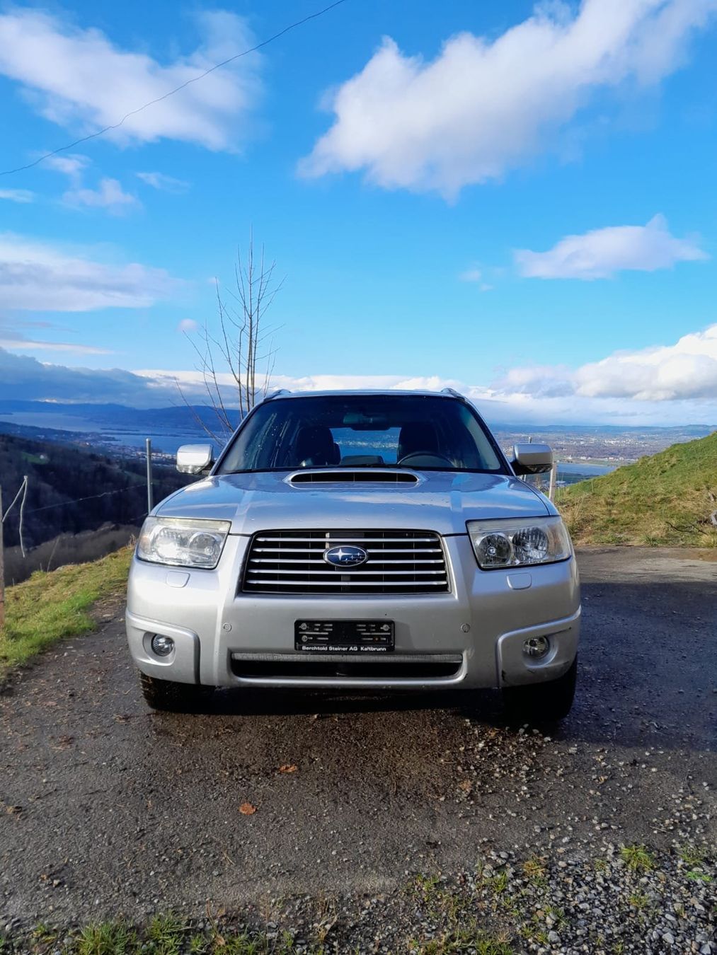 Subaru Autos: Subaru Forester Turbo 2.5 – Gebraucht aus Siebnen von  1