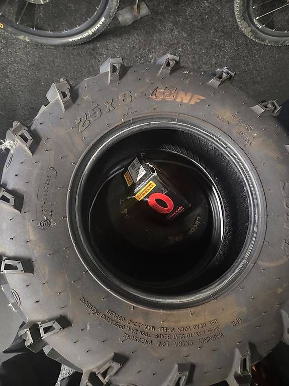 Pneus & Roues: Pneus quad – D'occasion à La Tour-de-Trême par mac_5hsm 2
