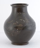 Grosse antike Bronzevase mit Draht- u. Perlmutt, wohl Japan