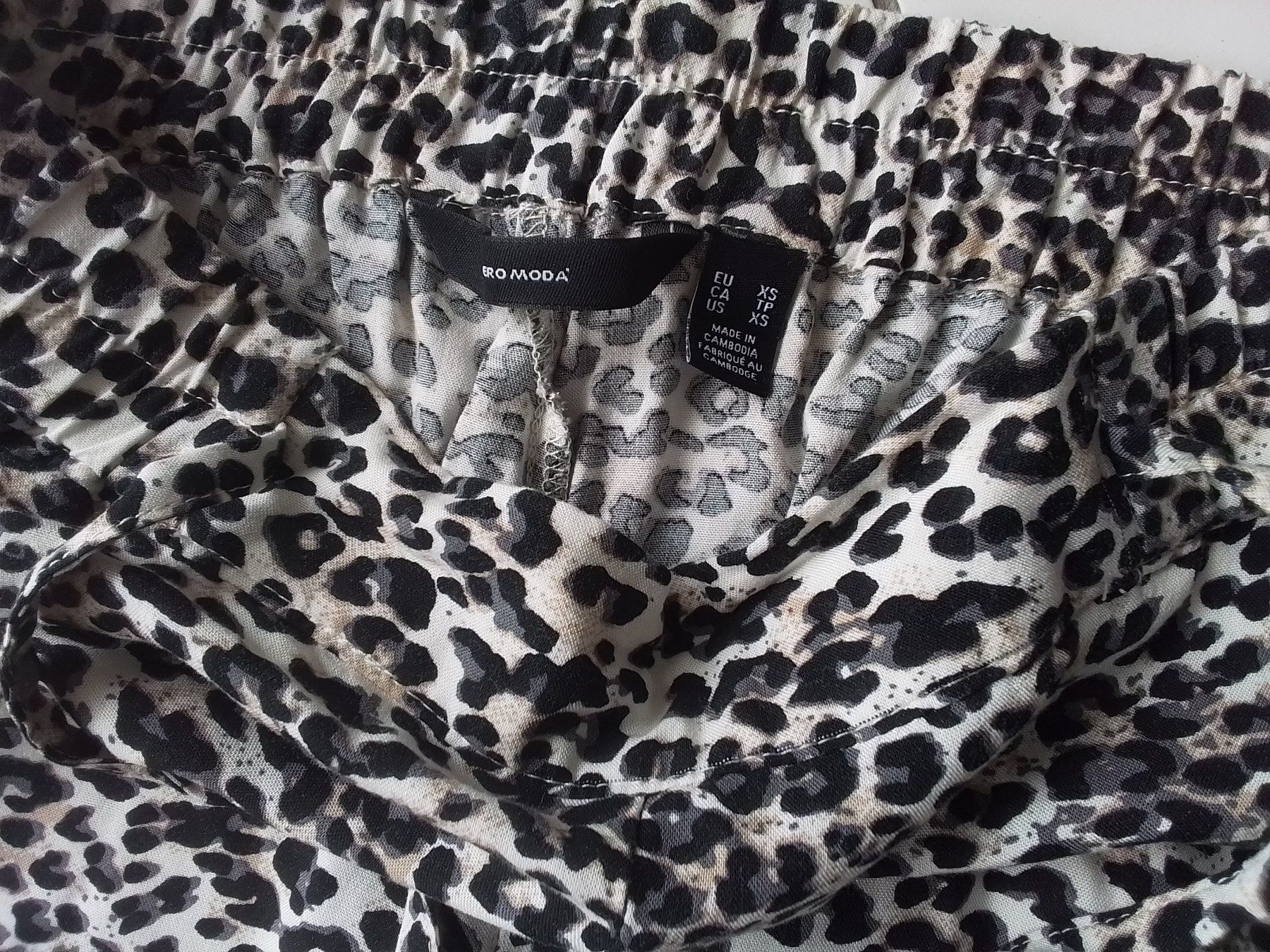 Vero Moda Pantaloni: Neuw. VERO MODA Hosen Gr.XS – Usato da Heimberg venduto da sunny1970 1