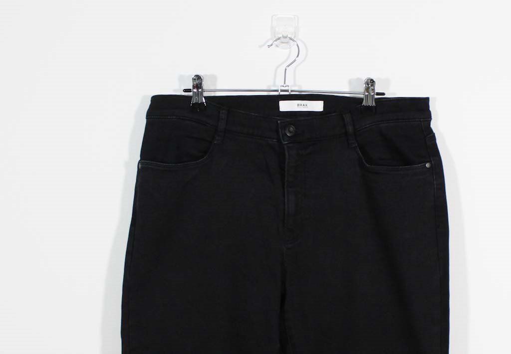 Brax Jeans: BRAX Jeans CAROLA Gr. 42 – Usato da Belp venduto da caramel-secondhand 1