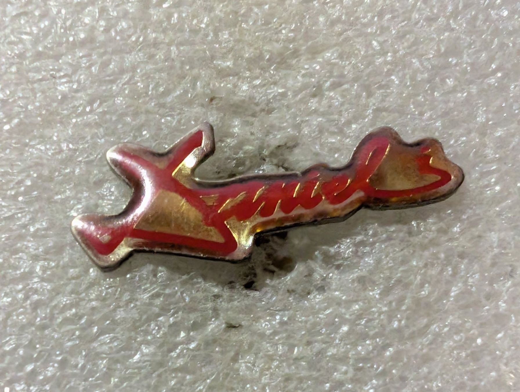 Placchette & Badge: Ansteckpin 137: Daniel's – Usato da Oppligen venduto da Pin-Fall-Shop