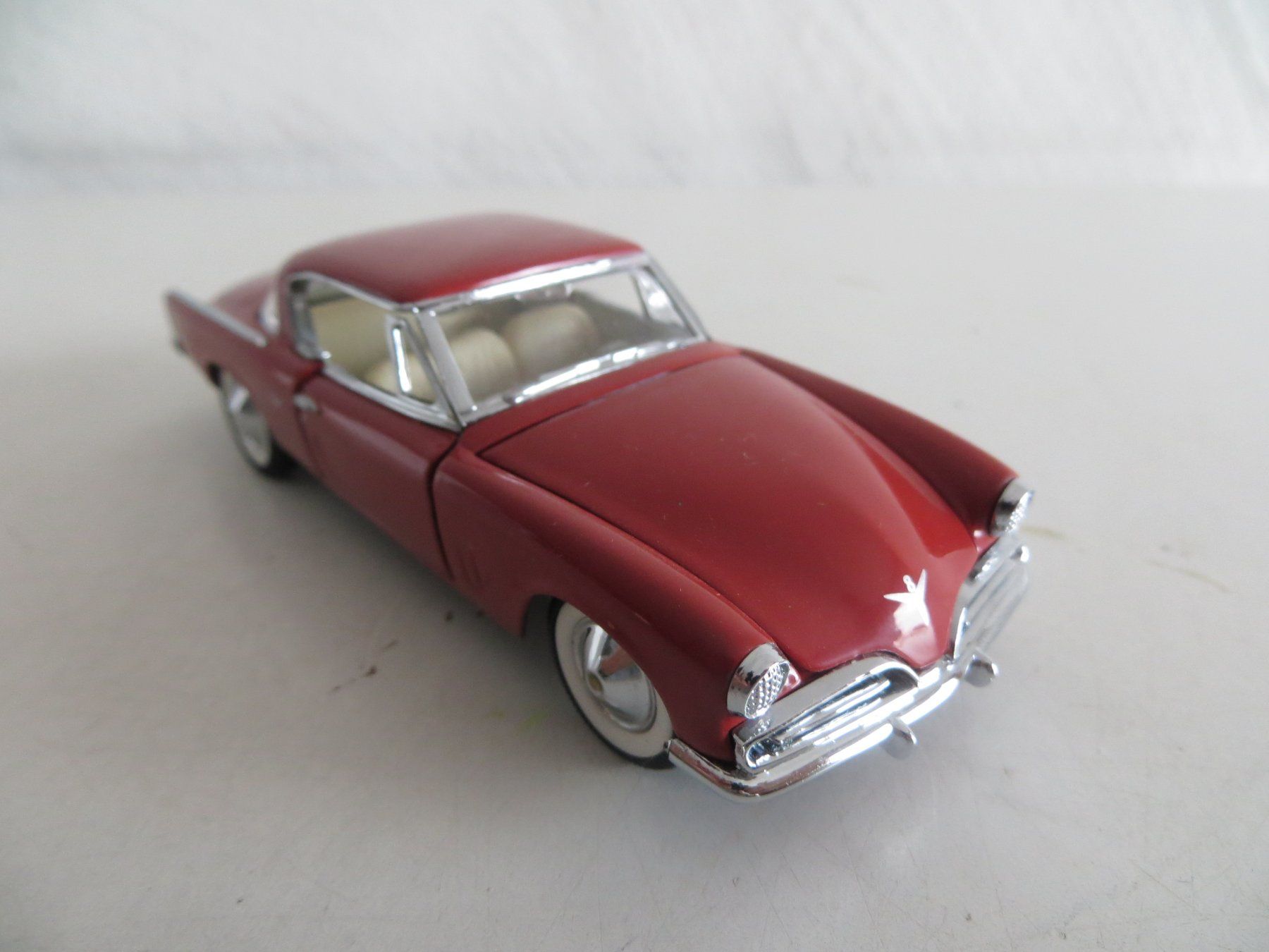Franklin Mint Modellini d'auto: Franklin Mint 1:43, "Studebaker", wie neu, OVP – Nuovo (secondo la descrizione) da St.Gallen venduto da gnumolo 3
