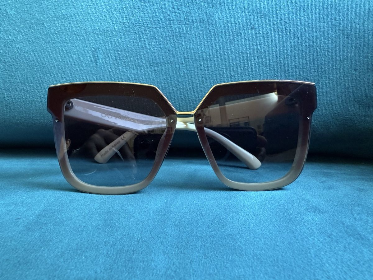 Lunettes & Verres: Sunglasses – Neuf (Voir description) à Zürich par Yuece