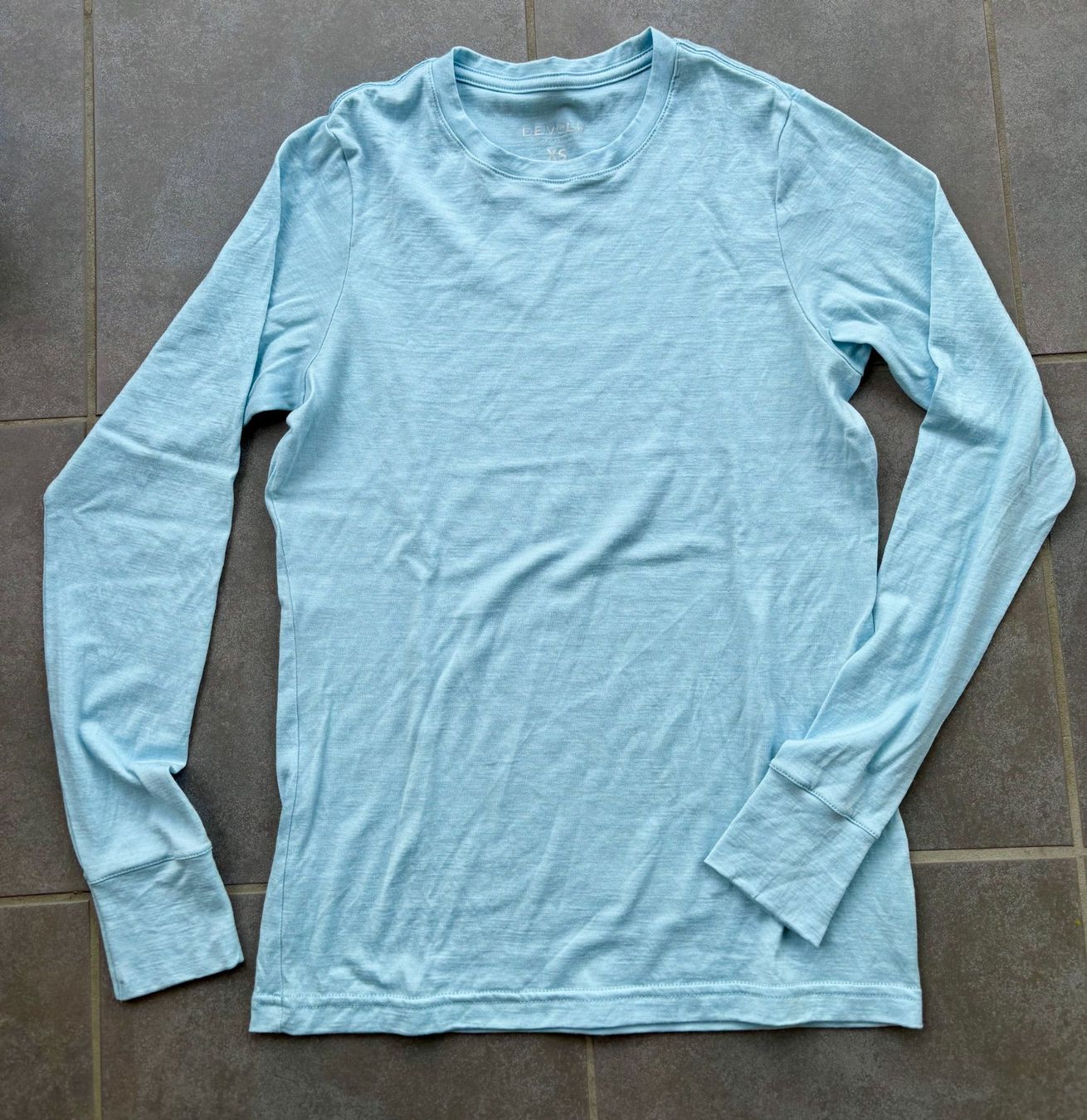 Maglioni & Felpe: Devold Langarmshirt XS Damen – Nuovo (secondo la descrizione) da Frauenfeld venduto da Nezadim