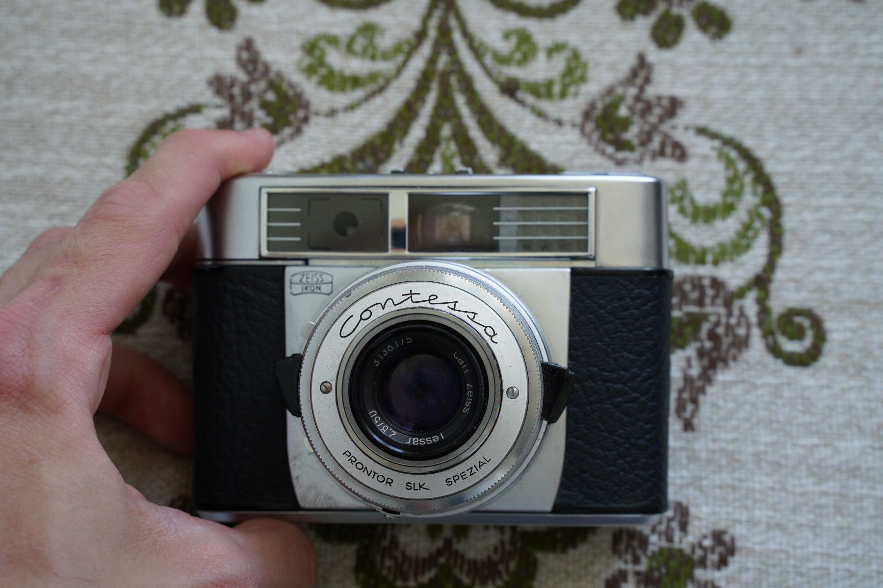 Zeiss Kamera: Zeiss Ikon Contessa - 50mm 2.8 – Defekt aus Dagmersellen von sim_zqh8