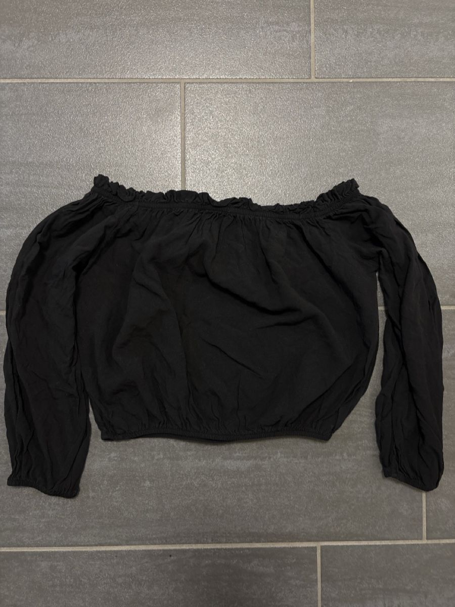 Brandy Melville Top: Brandy Melville Top – Nuovo (secondo la descrizione) da Rümlang venduto da svent 3