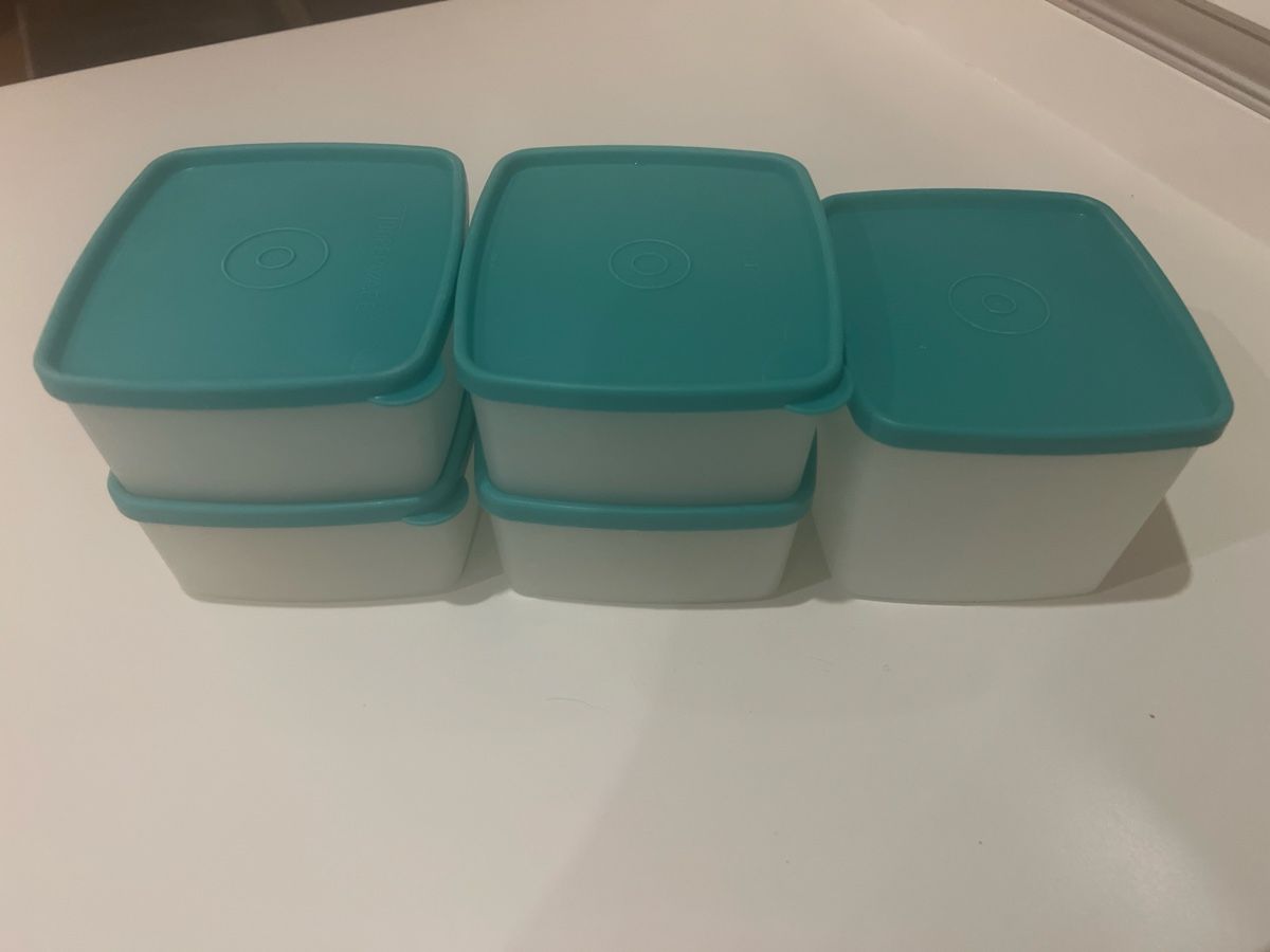 Tupperware Recipients et similaires: Tupperware Gefrierbehälter Set 5-teilig – D'occasion à Attinghausen par Mary66