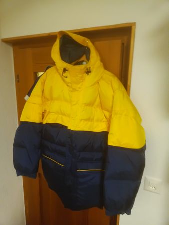 classic Burton snowboarding jacke