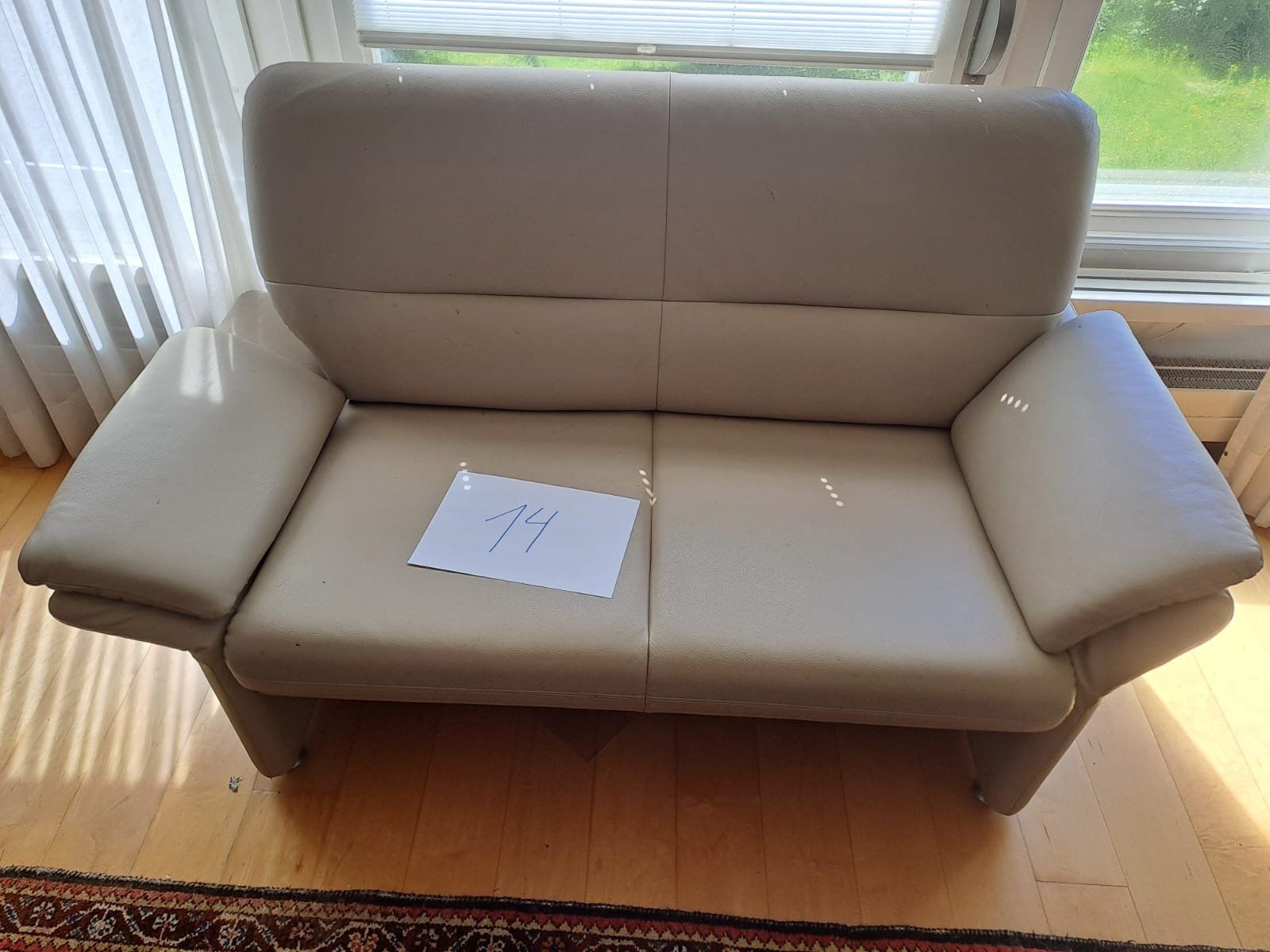 Divani: SOFA, LEDER HELL, SIEHE FOTO, AB NUR 1.- FR. – Usato da Steckborn venduto da Mustangcobra1966
