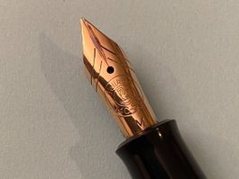"Pelikan" Kolbenfüllfederhalter M 250 mit 14 Karat Goldfeder