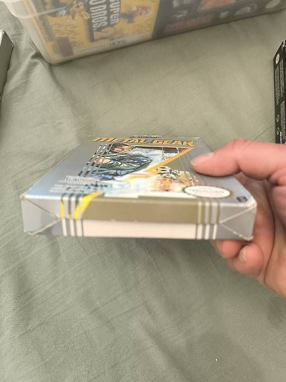 Nintendo Giochi: Metal Gear Nes , état exceptionnel ! – Usato da Ecublens VD venduto da mor_lqc5 3