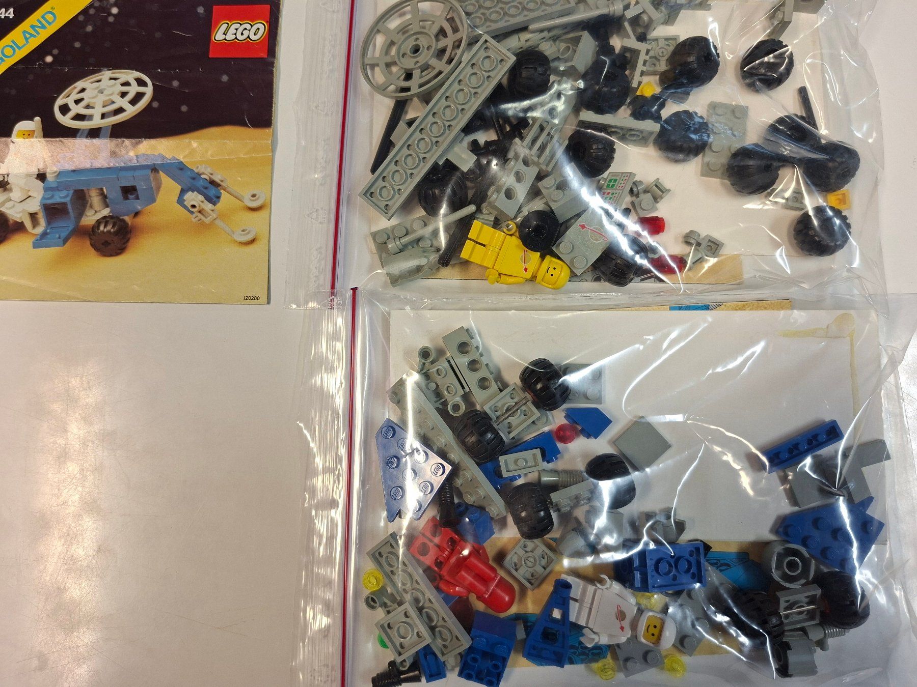 Lego Giocattoli: Lego Classic Space Konvolut 2 – Usato da Sils im Domleschg venduto da AMAG_AUDI_ZH 2